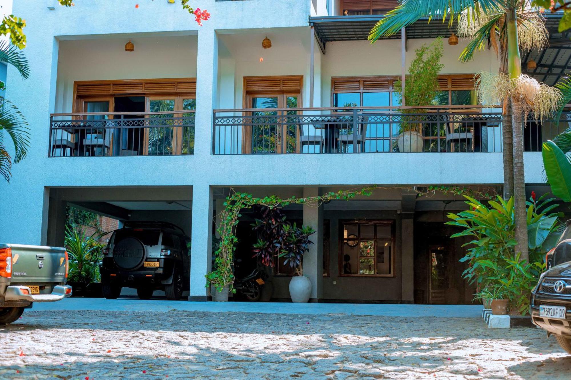 Kivu Hilltop View Resort Гисеньи Экстерьер фото
